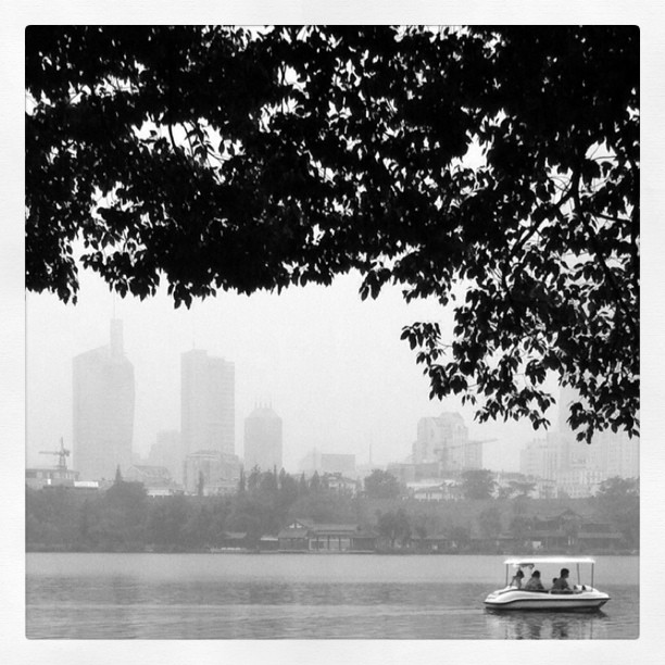 玄武湖 (Taken with instagram )