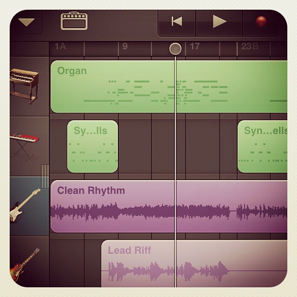 赞 GarageBand for iOS！ (Taken with instagram )