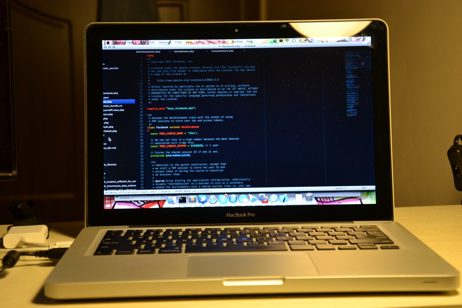 Bye, MBP. at 子时正刻 – View on Path .