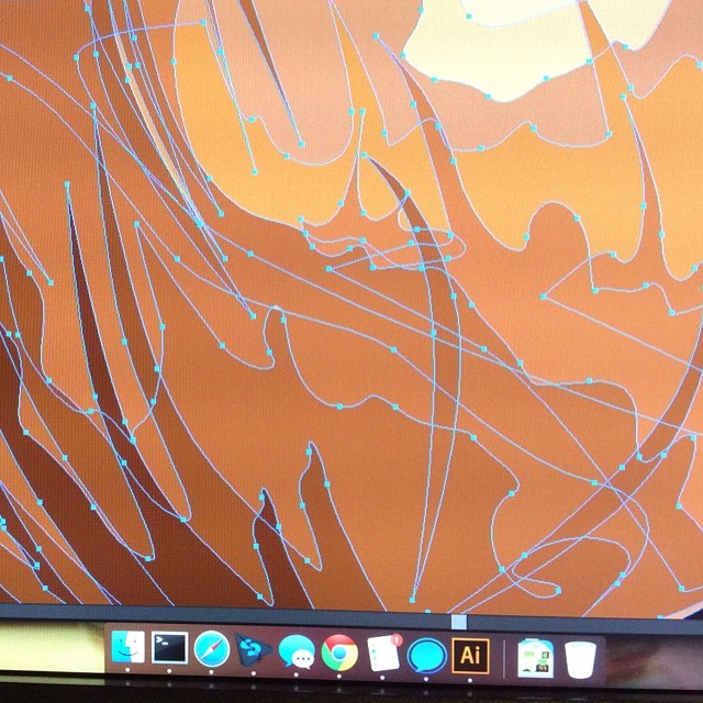 这个曲线其实并不太复杂，但是 Sketch 已经卡得不行了。换 AI 处理相当流畅。#姜还是老的辣