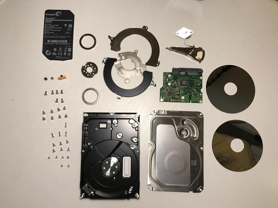 HDD #Teardown (at Shenzhen University)
